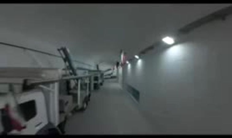 ببینید | رونمایی تونل موشکی زیر دریا سپاه همزمان با استقرار ناو آمریکایی در خلیج فارس !