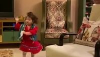 رقص کردی دختر  شاهرخ استخری
